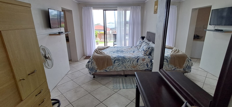  Bedroom Property for Sale in Winterstrand Eastern Cape